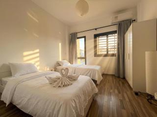 the LOFT - Privado Lake - 4