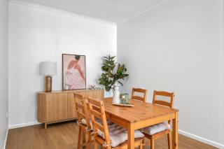 Coolum Beach Apartment, 2 Bed 2 Bath, Pool - 5