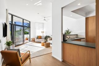 Coolum Beach Apartment, 2 Bed 2 Bath, Pool - 7