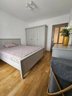 Cozy & Woody Apartment - 3