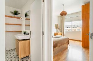 The Collection Barcelona - Bright 4BD with terrace near Arc de Triomf - 1