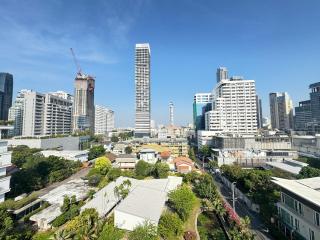 Bright 1BR Near BTS Thonglor & Commons - 2