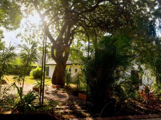 The Meadow Manor - 6