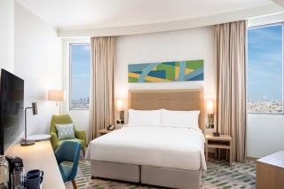 Holiday Inn & Suites - Dubai Science Park by IHG - 3