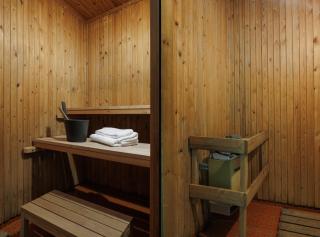Guestly Homes - 4BR Villa with Private Sauna - 4