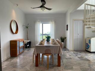 The Coastal Penthouse PD, Seaview, BBQ, 4-10Pax - 5