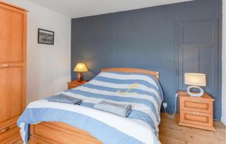 Amazing Home In Ploubazlanec With Wifi - 1