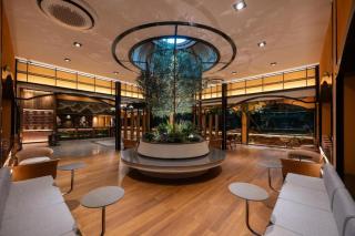 Holiday Garden Hotel - 7