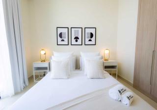 Gorgeous Interior 1-Bed with Private Beach Access in Bay residences - 2