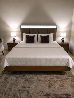 The Vista 1BR by Winchester F-7 Mall of Islamabad Margalla & City Views - 4