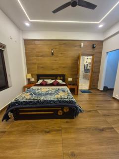 Vrindavan Villa Homestay - 7