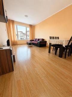Apartment near the Beach in Sveti Vlas - Pool Access - 5