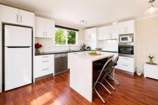 The Baker's Cottage in the Heart of Richmond Sleeps 6 - 4