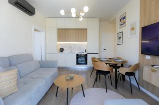 Seaside Serenity Palm Apartment - Happy Rentals - 1