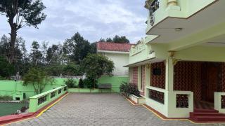 Cliff Castle Premium Stay - East Wing - 4