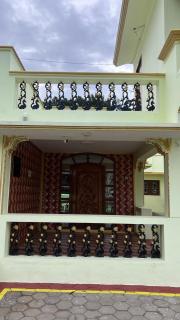 Cliff Castle Premium Stay - East Wing - 1