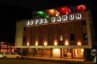 Hotel Varun - 0