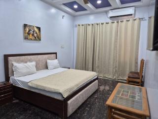 Prince Hotel - 9