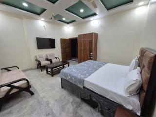 Prince Hotel - 3