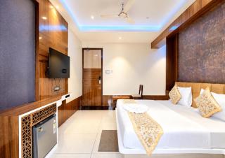 Hotel MG Palace - 4