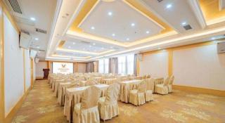 Vienna Hotel Chengdu Xinfan Furniture City - 2