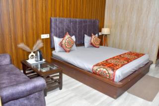Queen Palace - 4