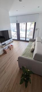Modern Executive Studio - 2
