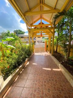 Appartement lumineux à Pointe-Noire 36 m² avec piscine partagée - 6