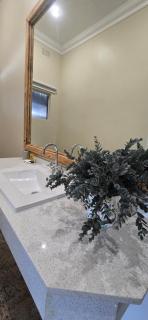 Phumula Farm Guesthouse - 1
