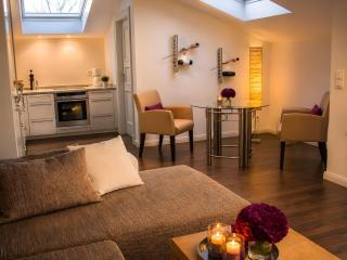 Premium-Loft am Wasser - 3 Balkone - 1