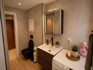 Bright & Stylish Oslo Apartment - 1