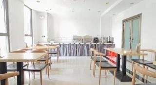 IU Hotel Tianjin Airport Economic Area - 7
