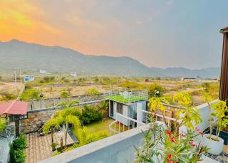 Kuvi Villa in Udaipur - Private Pool & Mountain Views - 5