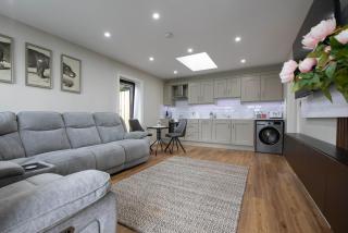 Meigh village Apartment - 0