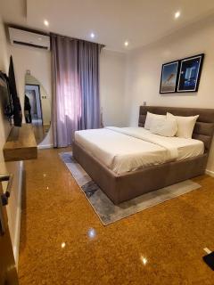 Aprils homes & apartments two bedroom - 5