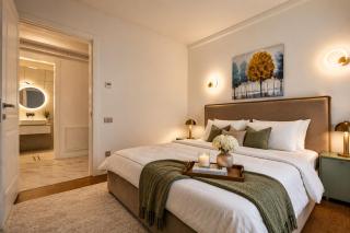 Urban Sanctuary 1BR with Balcony & Parking - 6