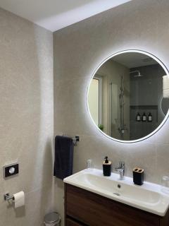 Modern & Stylish 3BR Apartment in Central Malta - 7