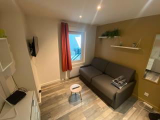 Le Petit Central - 466 - 5