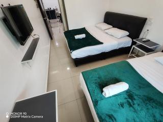 Arkid 10 Guesthouse - 8