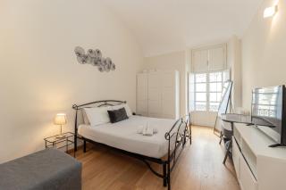 Trilo 2BR Palazzo Reale - 1