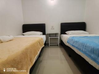 Arkid 10 Guesthouse - 1