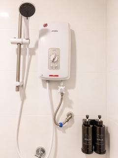 Commune Lane Guesthouse, George Town - 4