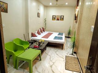 Shree laxmi homestay near kashi Vishwanath temple - 4