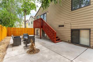 SLC 4BR for 9 - Fenced Yard & Mtn Views - 4
