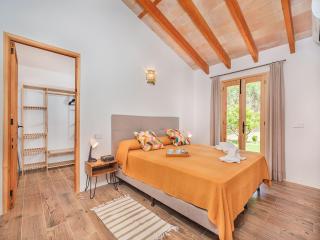 Rural Majorcan Country Villa with Pool - 6