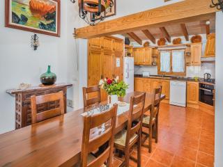 Contemporary Mallorcan Villa for 6 - 7