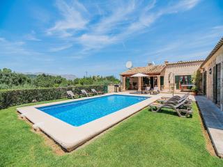 Single-Level Villa with Pool, Pollença - 1