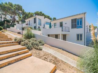 Beachside Home with Shared Pool, Cala Molins - 5