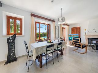 Pollensa Country Villa for 6 - 8