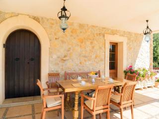 Scenic Country Haven with Pool - 4